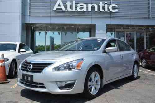 Nissan Altima 2. 5 SV (2014)