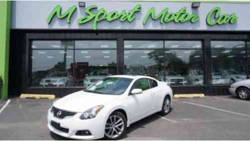 2012 Nissan Altima 2dr Cpe V6 CVT 3. 5 SR