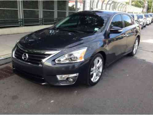 Nissan Altima 3. 5 SL SEDAN SUNROOF (2013)