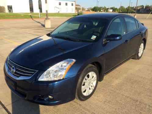 Nissan Altima (2012)