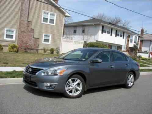 Nissan Altima SV (2015)