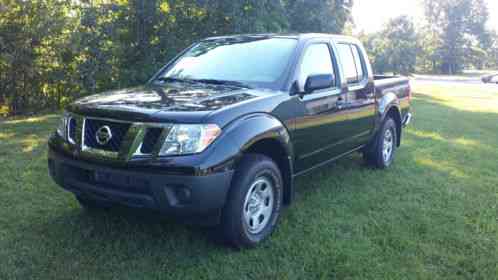 Nissan Frontier S (2015)