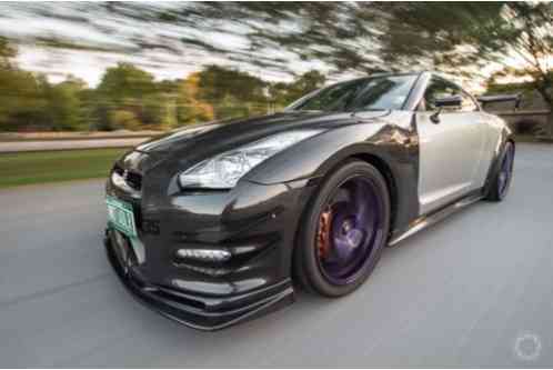 Nissan GT-R (2012)