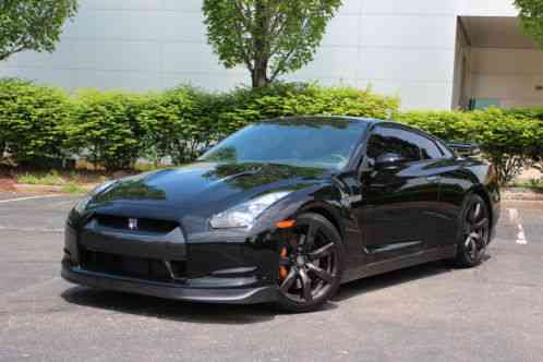 Nissan GT-R (2010)