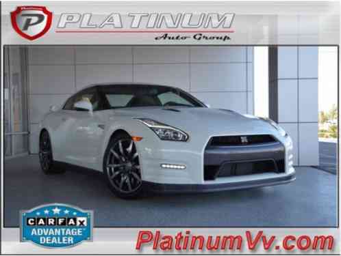 Nissan GT-R Premium (2015)