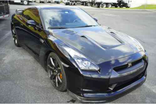 Nissan GT-R (2010)