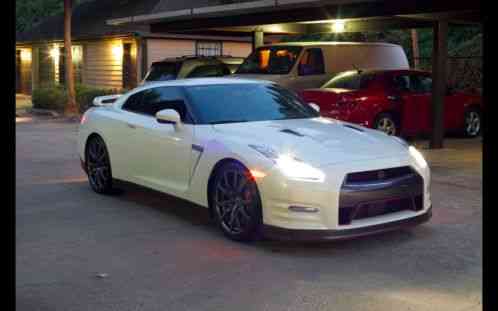 Nissan GT-R (2013)