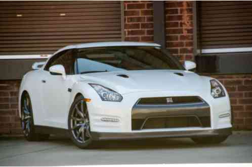 Nissan GT-R (2013)