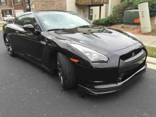 Nissan GT-R (2009)