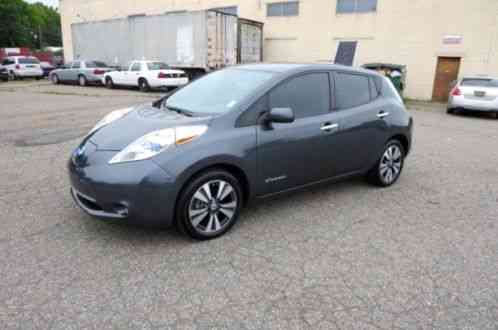 Nissan Leaf SL PREMIUM PACKAGE BOSE (2013)