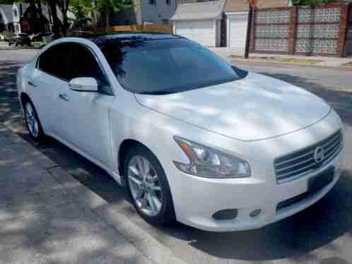 2009 Nissan Maxima SV Premium with Sport Package