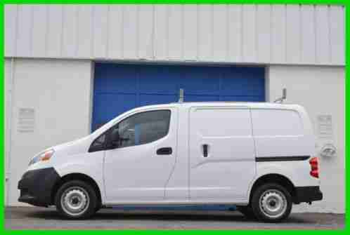 Nissan NV 200 SV Partition Cruise (2014)