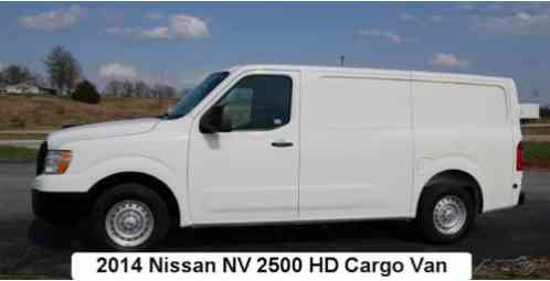 Nissan NV S V6 (2014)