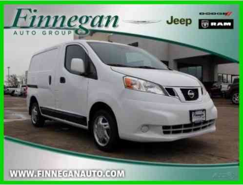 2014 Nissan NV SV