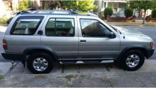 1999 Nissan Pathfinder