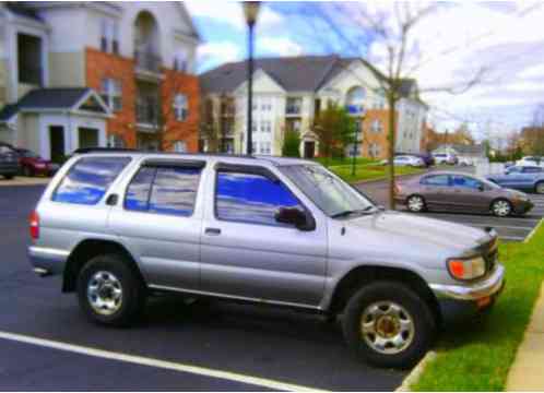 Nissan Pathfinder (1998)