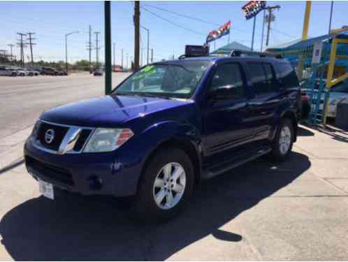 Nissan Pathfinder SE (2008)