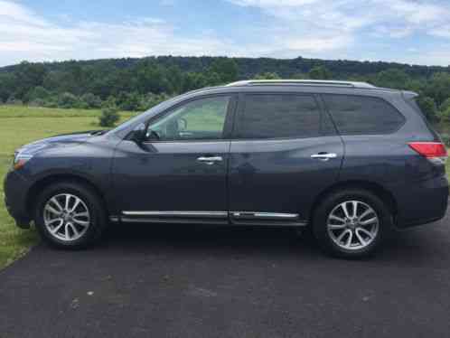 Nissan Pathfinder (2013)