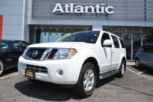 2012 Nissan Pathfinder SV