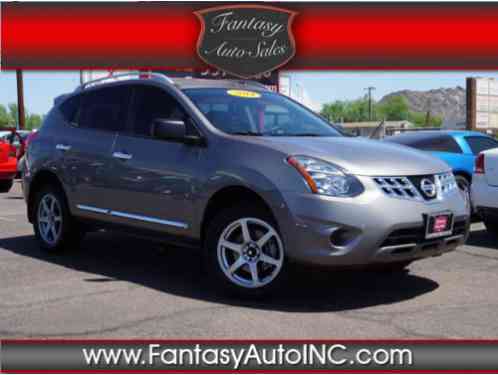 Nissan Rogue S (2014)