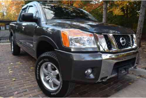 Nissan Titan 4WD CREWCAB OFF (2012)