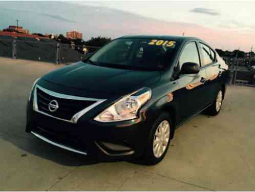 Nissan Versa (2015)