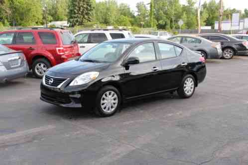 Nissan Versa (2014)