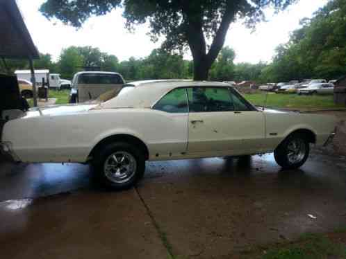 19670000 Oldsmobile 442