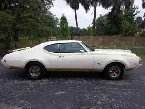 Oldsmobile 442 HURST/OLDS (1969)