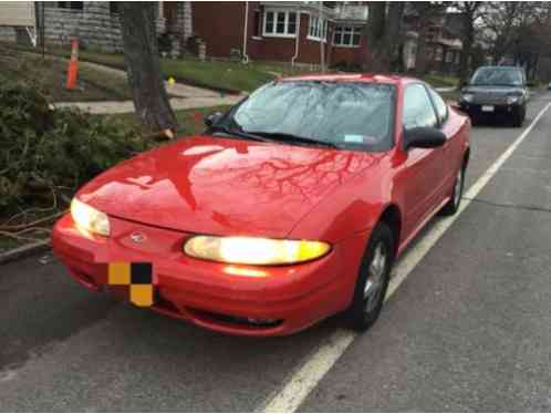 Oldsmobile Alero (2003)