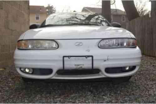 Oldsmobile Alero (2004)