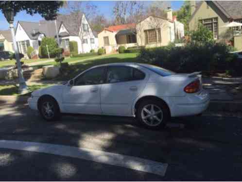 Oldsmobile Alero (1999)