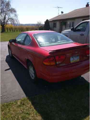 Oldsmobile Alero (2003)