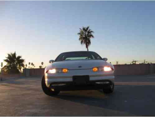 Oldsmobile Aurora (1998)