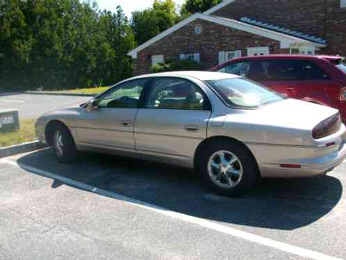 Oldsmobile Aurora (1999)