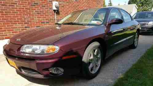 Oldsmobile Aurora (2003)