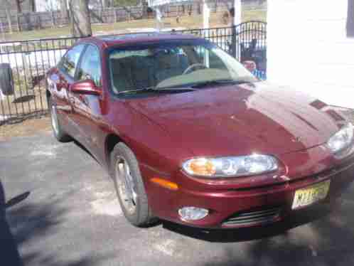 Oldsmobile Aurora (2001)