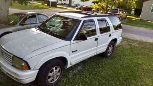 1998 Oldsmobile Bravada Smart Trak