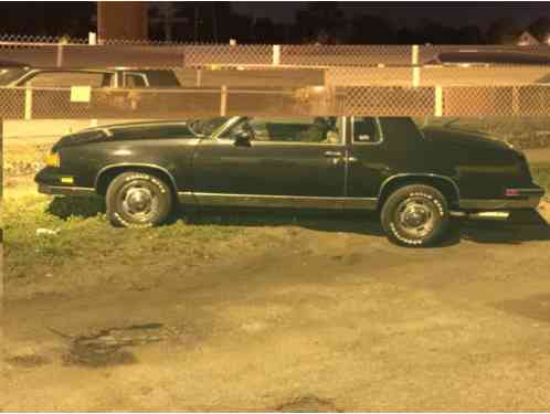 1987 Oldsmobile Cutlass 2 door