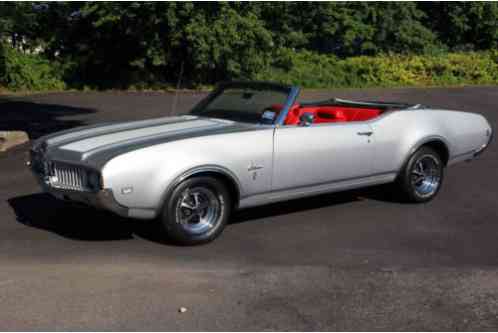 1969 Oldsmobile Cutlass