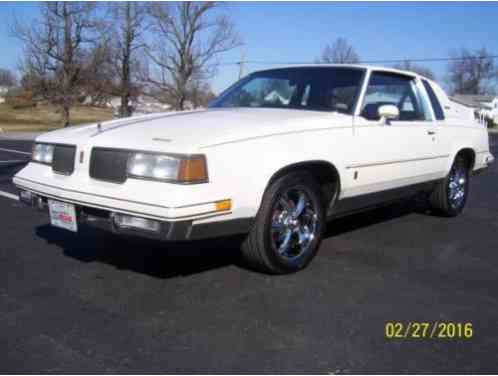 Oldsmobile Cutlass (1987)