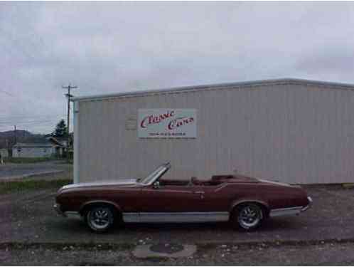 Oldsmobile Cutlass CONVERTIBLE (1971)