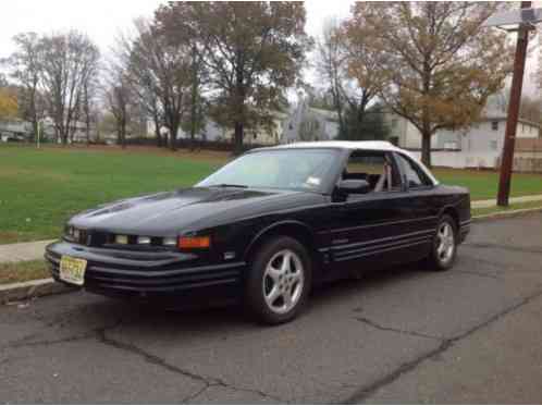 Oldsmobile Cutlass CONVERTIBLE (1993)