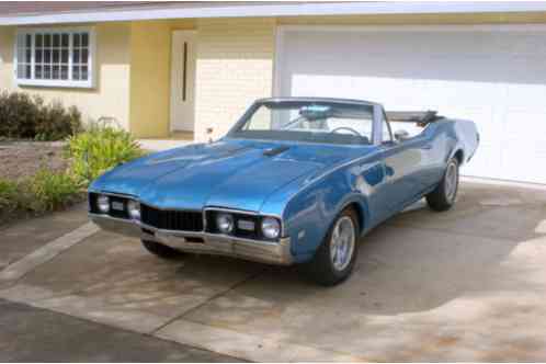 1968 Oldsmobile Cutlass convertible