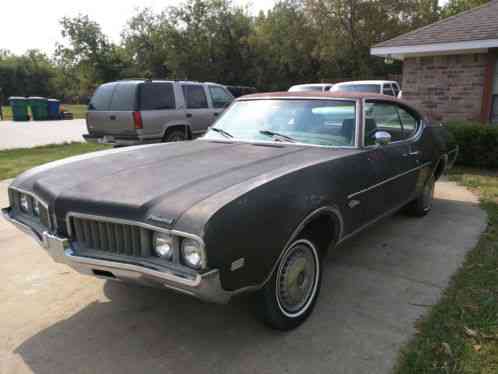 19690000 Oldsmobile Cutlass CS