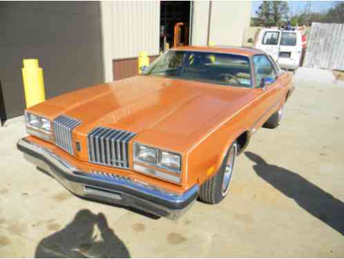 Oldsmobile Cutlass GMO (1977)