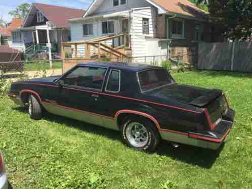 Oldsmobile Cutlass Hurst (1983)