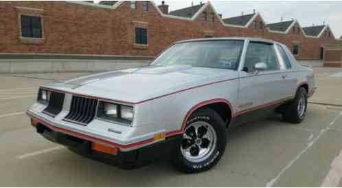 Oldsmobile Cutlass HURST / OLDS (1984)