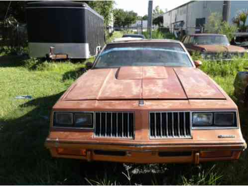 Oldsmobile Cutlass Olds Hurst (1984)