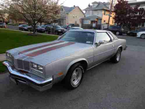 oldsmobile cutlass salon 1976 up for sale is my i bought this car oldsmobile cutlass salon 1976 up for